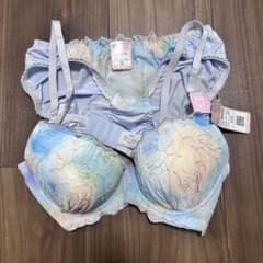C75 ブラジャー ＆ショーツセットのサムネイル
