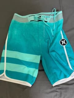 Hurley 水着 ハーフパンツのサムネイル