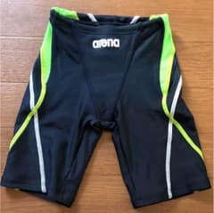 arena 子供用 競泳水着 140cmのサムネイル