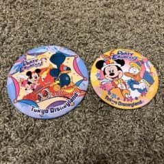 東京ディズニーランド 缶バッジ 2個セットのサムネイル