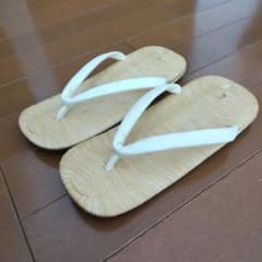 雪駄畳表調 革鼻緒 白 メンズ 未使用 箱付き