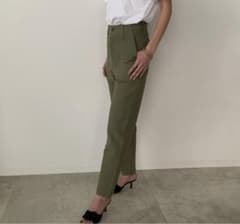 YONFA ヨンファ　ベイカーパンツ　オリーブのサムネイル