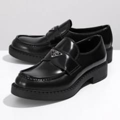 PRADA ローファー ブラック7 1/2 9／13までのサムネイル