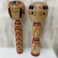 日本の木製こけし　2点セットのサムネイル