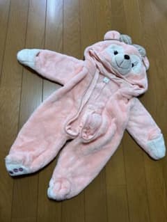 クマのフード付きピンク着ぐるみのサムネイル