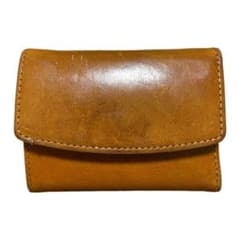 カリスポシェ／三つ折り財布のサムネイル