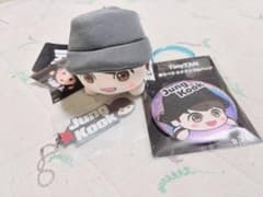 TinyTAN Jung Kook ぬいぐるみ・バッジセットのサムネイル