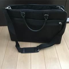 ビジネスバッグのサムネイル