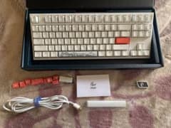 Ducky one2 PureWhite RGB TKL 80% 銀軸のサムネイル