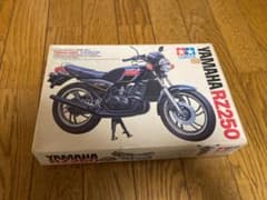 ヤマハ　RZ250のサムネイル