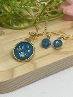 Nightfairy  ハンドメイド　ネックレピアス　セットのサムネイル