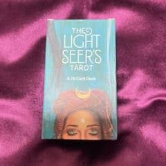 The Light Seer's Tarot タロットカード 78枚　英語版のサムネイル