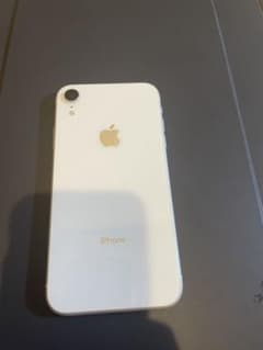 Apple iPhone XR ホワイト 本体のサムネイル