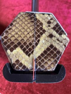 処分・二胡☆中古品☆錦蛇皮☆初心者向け - メルカリ