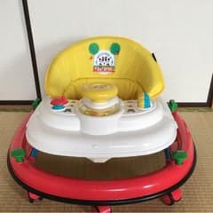 KATOJI ディズニーベビーウォーカー 歩行器のサムネイル