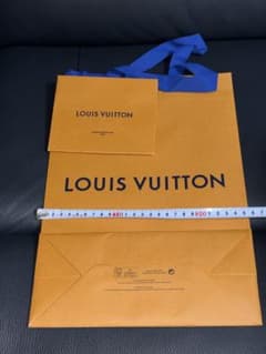 LOUIS VUITTON ショップ袋 2枚セット - メルカリ