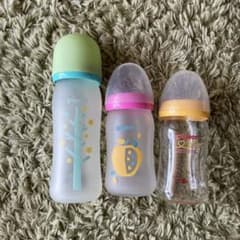 ピジョン 母乳実感 哺乳びん 耐熱ガラス製　3本のサムネイル