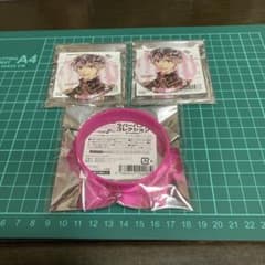 アイナナEXPO 百　缶バッジ　ラバーバンドのサムネイル
