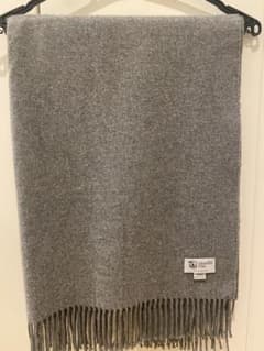 Johnstons of Elgin ストールのサムネイル