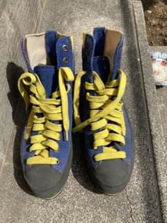 1980年前後のクライミングシューズのサムネイル
