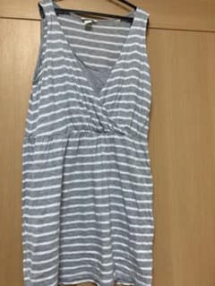 H&M マタニティ兼授乳服のサムネイル