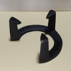 未使用】五徳 鉄製 鋳物 三つ爪 火鉢 囲炉裏 茶道具 幅14cm×高さ7cm