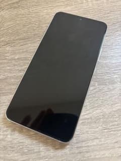 Samsung Galaxy S22 ホワイト ケース付きのサムネイル