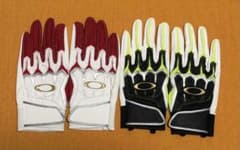 OAKLEY STRIKING GLOVE 2.0バッティンググローブ２セットのサムネイル