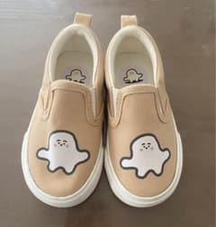 シナぷしゅ　靴のサムネイル