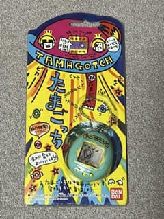 たまごっち（初代）緑 BANDAI 動作確認済】BANDAI 初代たまごっち 緑 - メルカリ