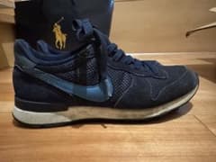 Nike ネイビー スニーカーのサムネイル
