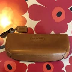 お値下げしました！COACHペンケースのサムネイル