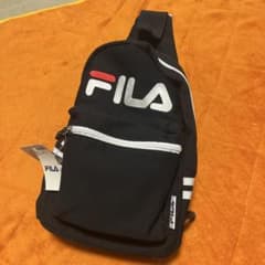 FILA スリングバッグ ブラック 未使用のサムネイル