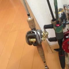 ベイトリール バスワンXTのサムネイル