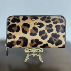 【美品】PRADA レオパード柄 長財布 ラウンドファスナー