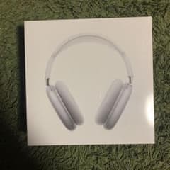 Apple AirPods Max ワイヤレスヘッドホン シルバーのサムネイル