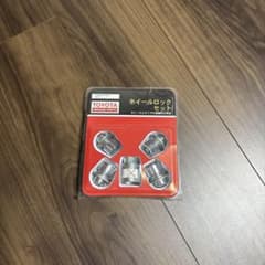 トヨタ　純正 ロックナット　マックガード　セットのサムネイル