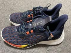 【値下げ】アンダーアーマー UNDER ARMOUR カリー フローのサムネイル