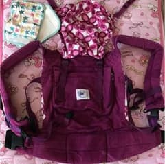 エルゴ 抱っこ紐 紫 花柄 (⑉• •⑉)‥♡のサムネイル