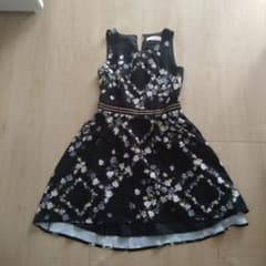 美品　花柄ワンピースのサムネイル