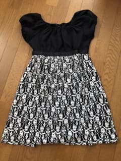 美品⭐️レストローズ　ワンピースのサムネイル