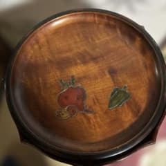 岡山県の伝統工芸品である「鳥城彫」の丸盆のサムネイル
