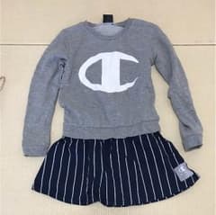美品 しまむらチャンピオンワンピースのサムネイル
