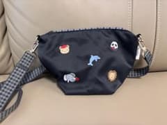 ファミリア ポシェット アドベンチャーワールド コラボバッグ - メルカリ