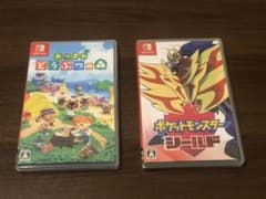あつまれ どうぶつの森　、　ポケモン　シールドのサムネイル