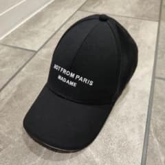 【美品】DROLE DE MONSIEUR〈キャップ〉のサムネイル
