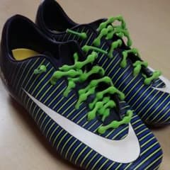 NIKEスパイク中古22、5箱無しのサムネイル