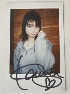 瀬戸環奈】直筆サイン入りチェキver.18 | Shop at Mercari from Japan