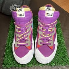 スニーカー27cm KAWS×sacai×Nike Blazer Lowのサムネイル