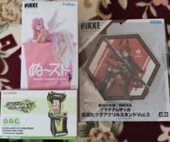 승리의 여신 NIKKE 피규어 아크릴스탠드 3점 세트